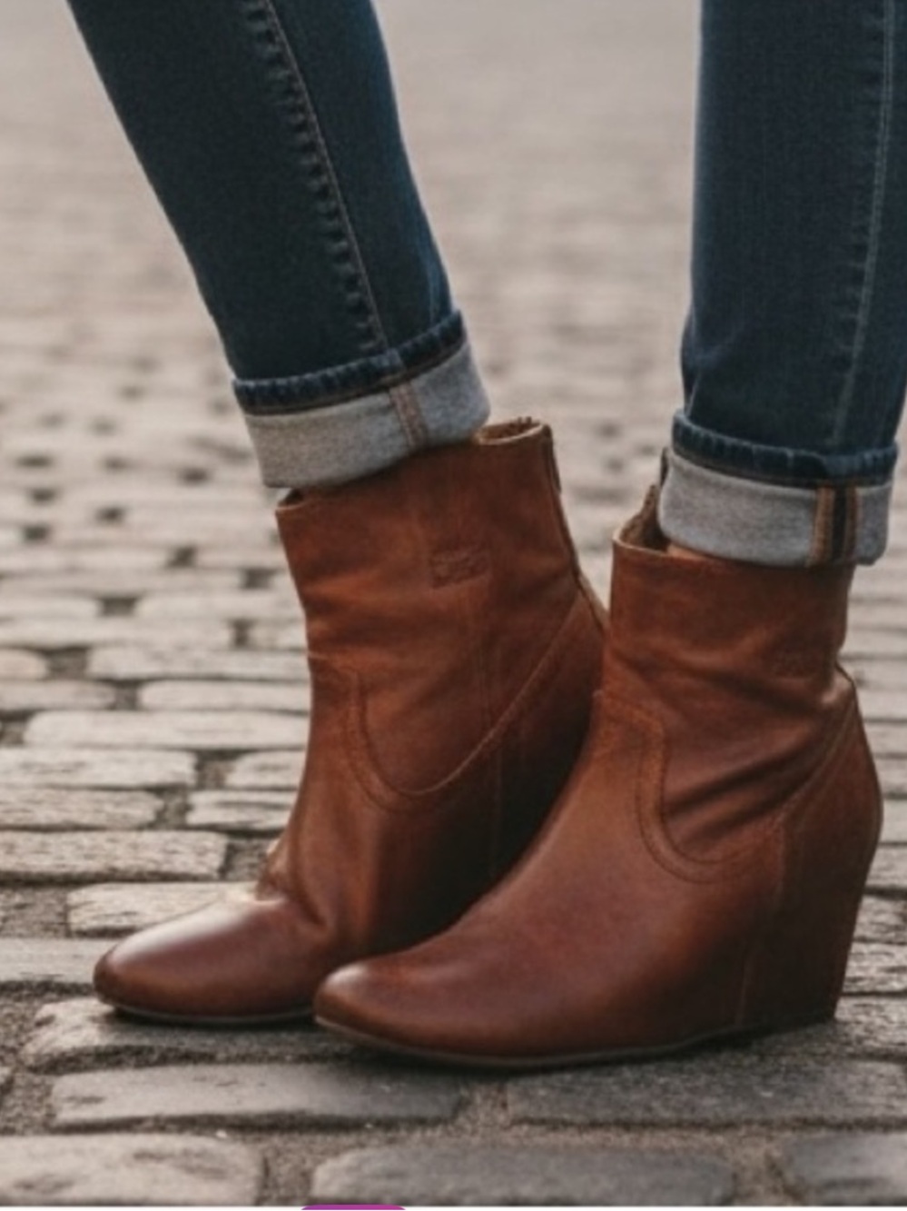Frye Carson Wedge Cognac Leather Cute Ankle Bootie size 7 1/2